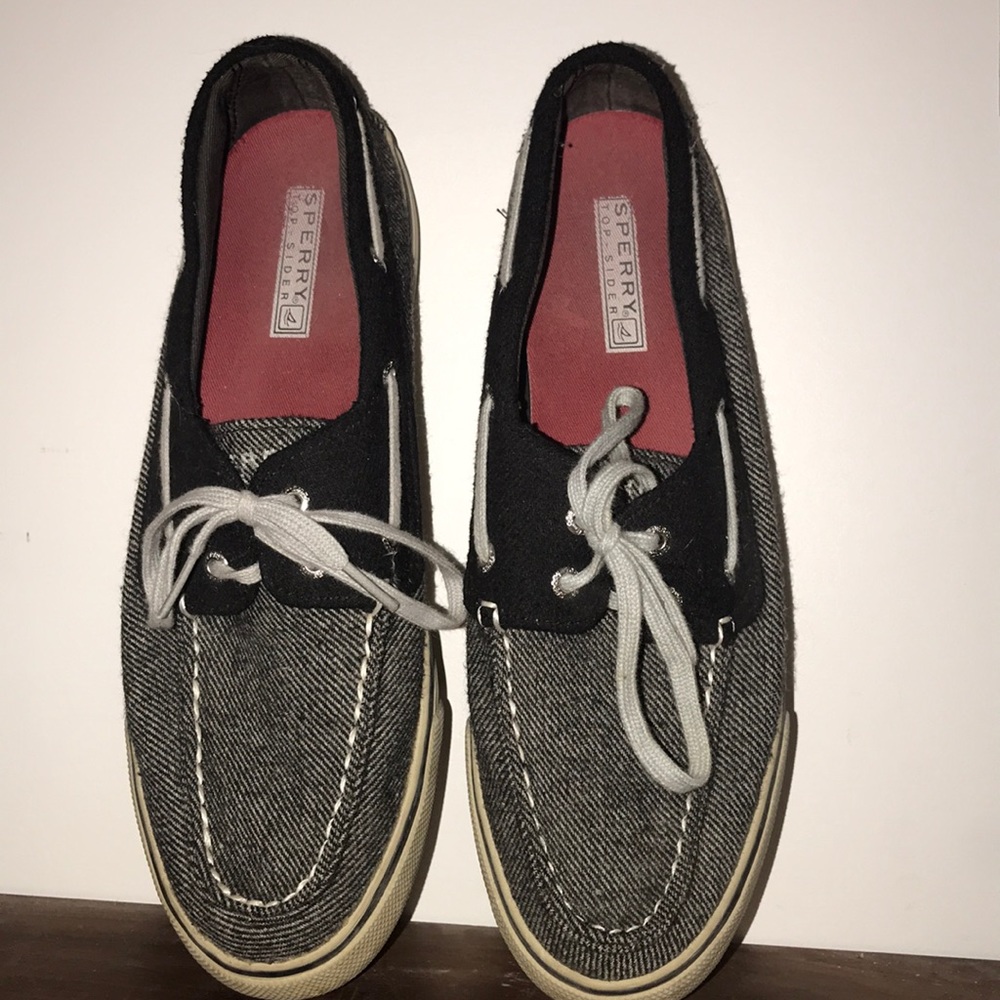 9.5 Sperry Top-spider loafers